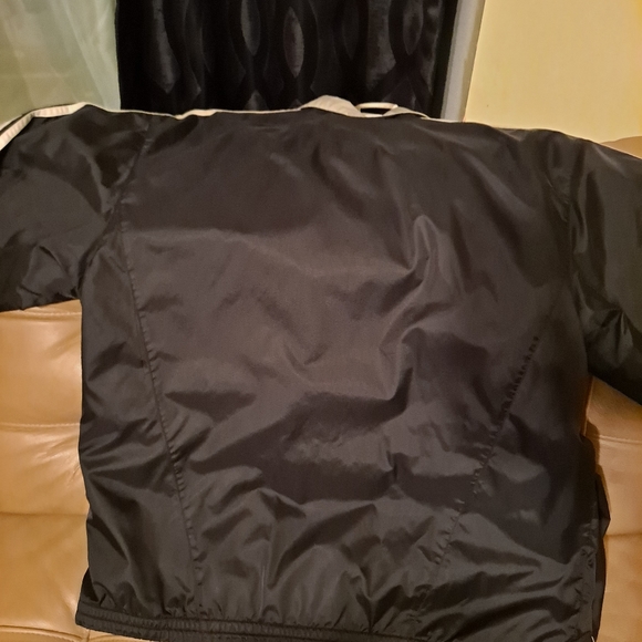 Adidas jacket - Picture 2 of 6